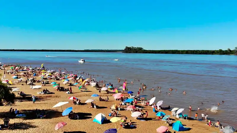 Bahillo: "Turistas gastaron $710 millones durante el fin de semana largo"