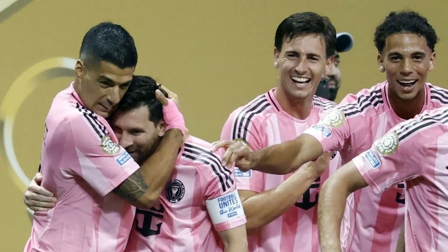 Inter Miami, con gol de Messi de tiro libre, derrotó a Porto