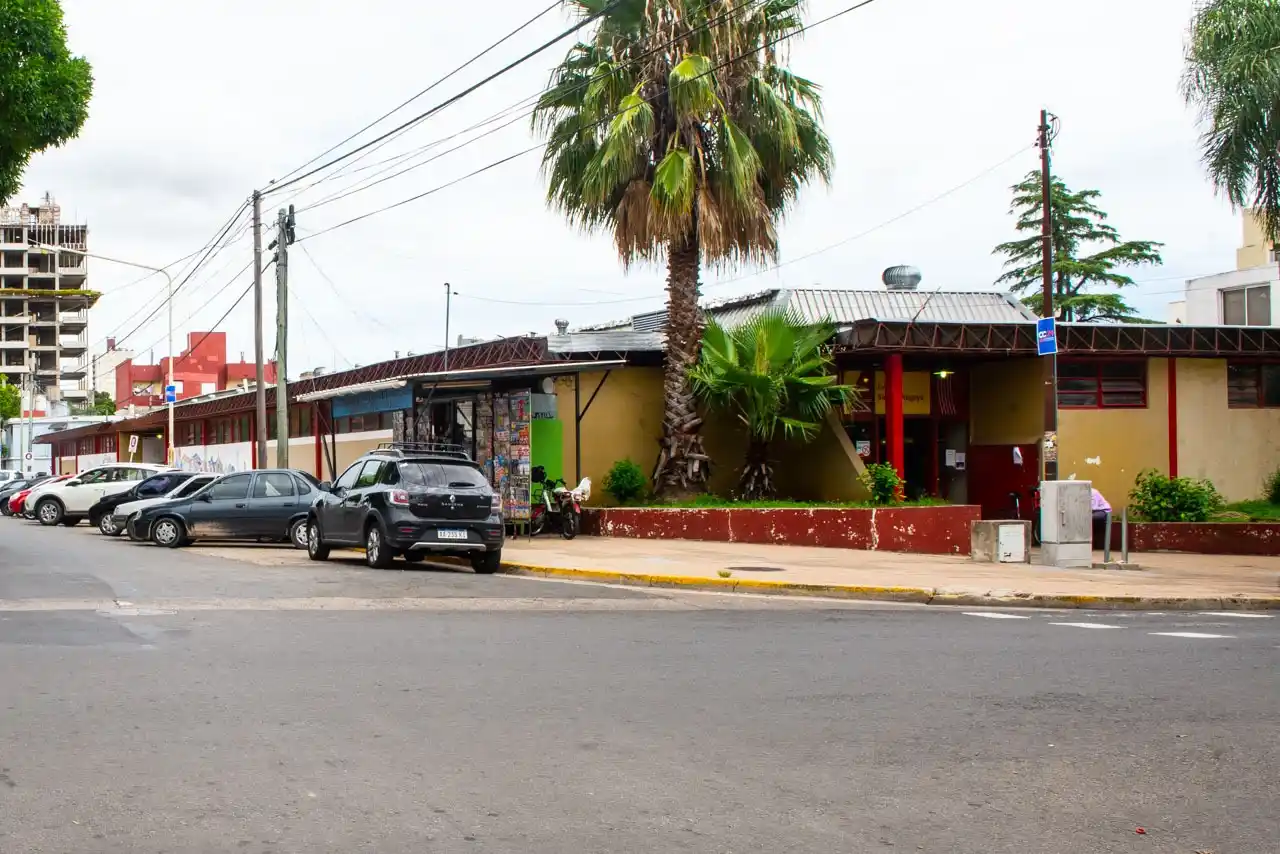 El comercio paranaense analiza reducir el horario de atención al público