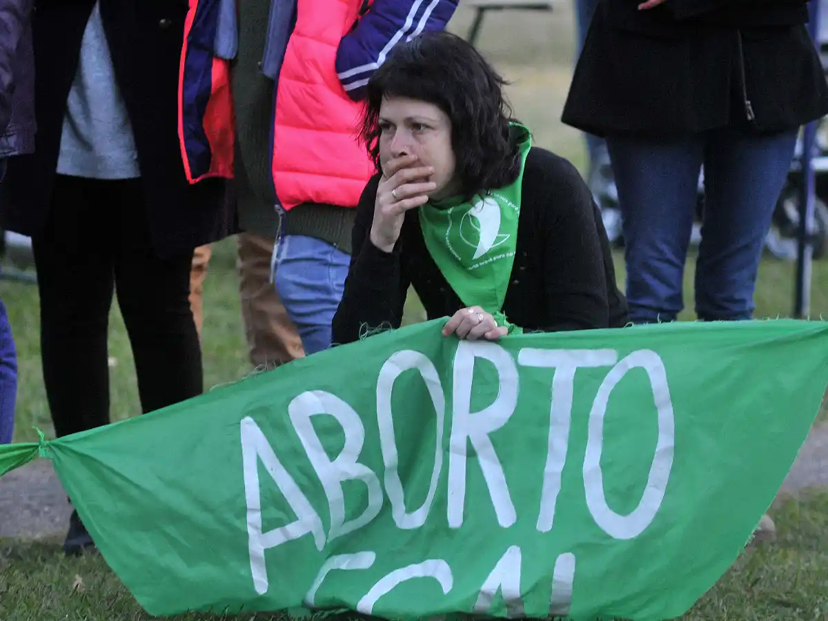 Proyectarán en vivo la sesión de diputados por la Ley de Aborto 