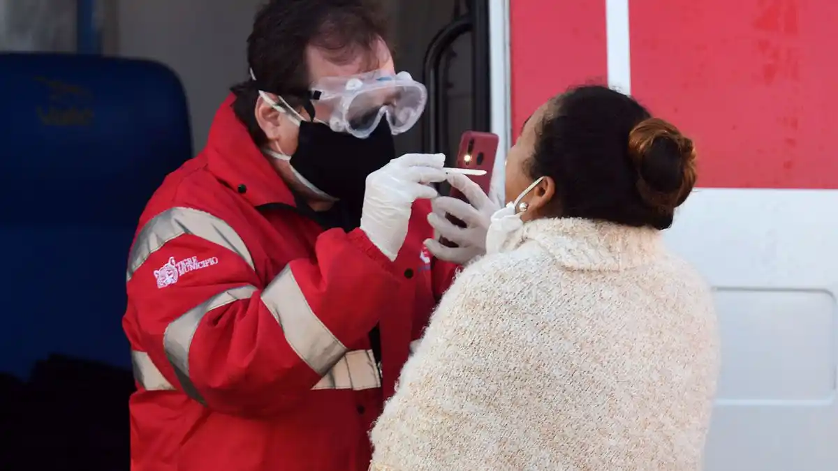 Informan ocho nuevos fallecimientos y suman 862 los muertos en Argentina