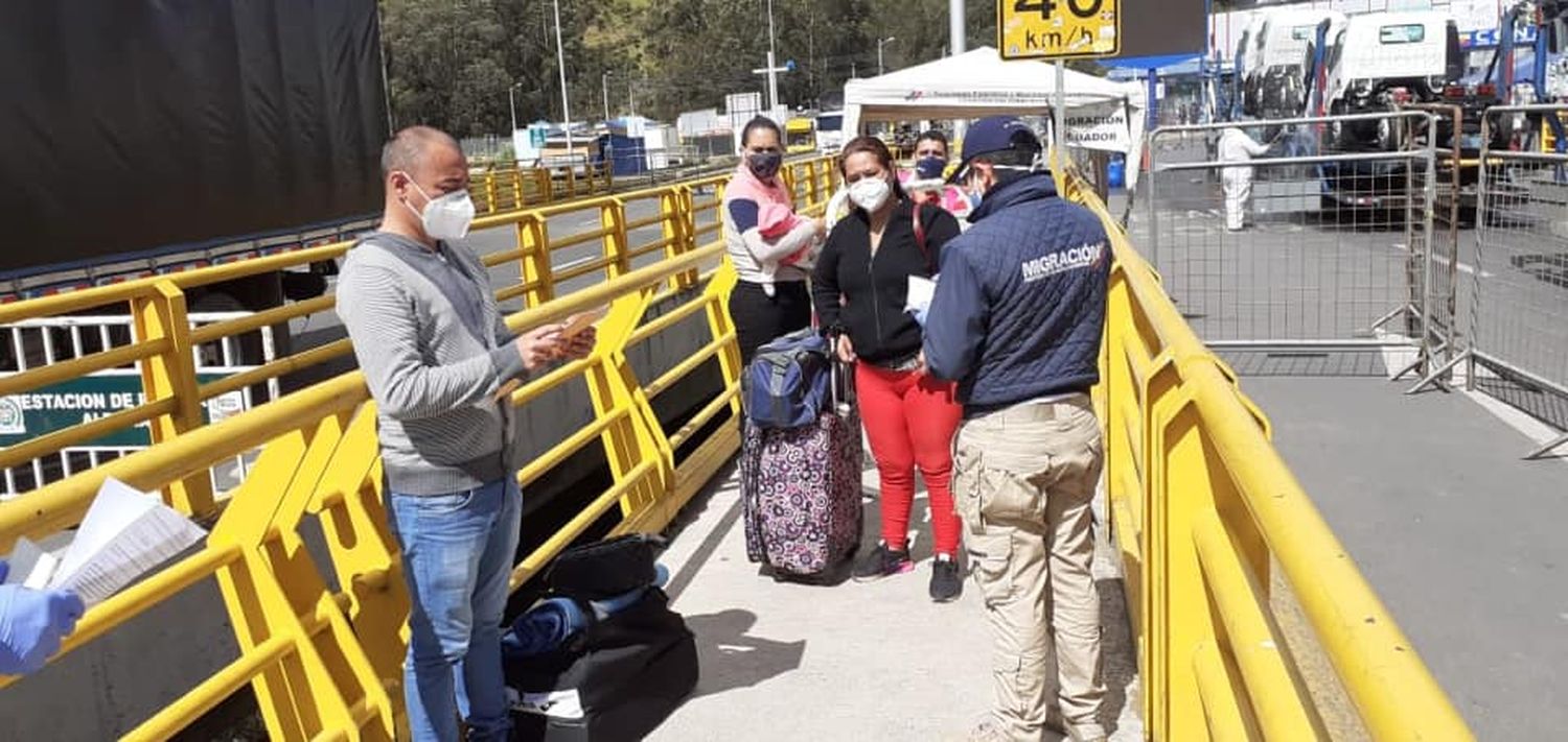 VENEZOLANOS 1% menos cada mes en Colombia