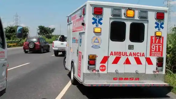 CHOQUE ENTRE MOTOS: del impacto murieron un joven y un efectivo de la FANB