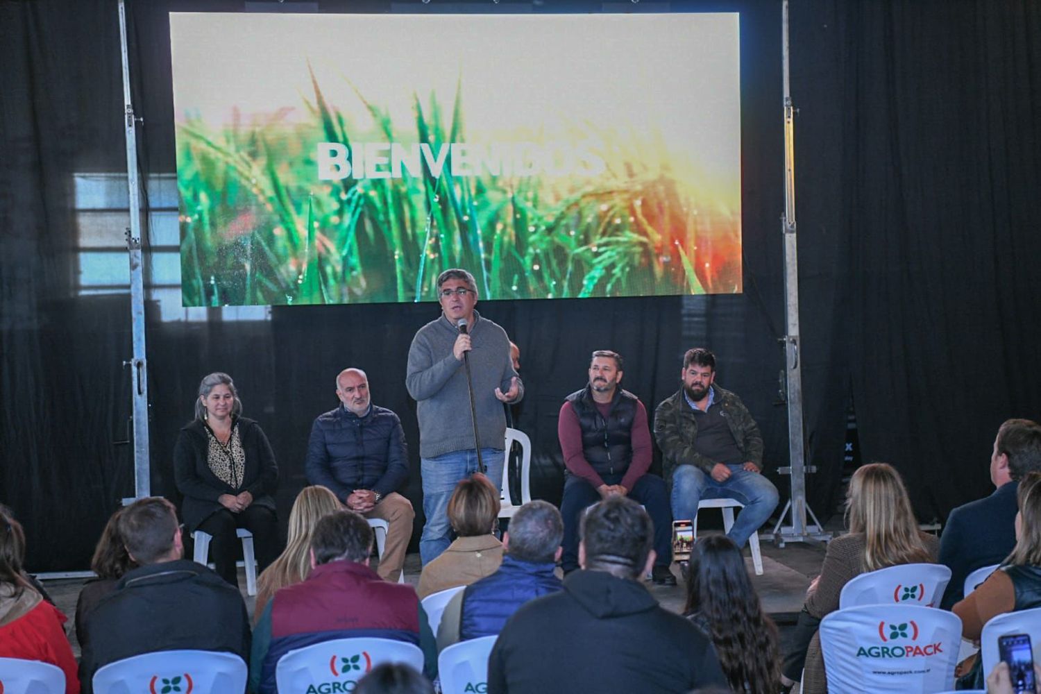 Las Terceras Jornadas de Tecnologías para el agro y Producción con Biológicos se realizaron en la Escuela Agrotécnica Dr. Ramón Santamarina, de Tandil.