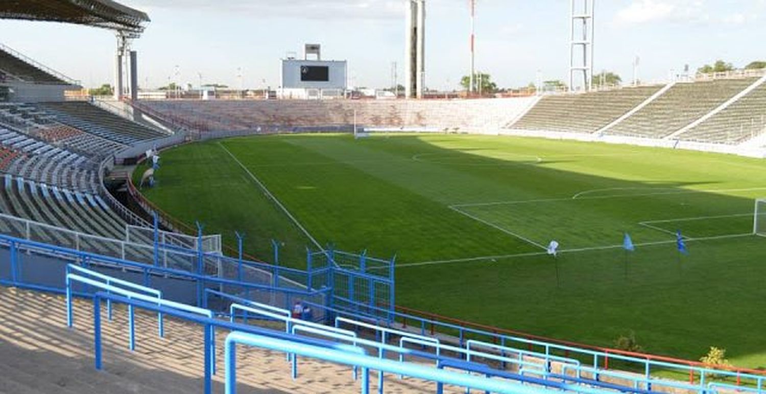 Aprevide suspendió el duelo Racing - Gimnasia en el Minella