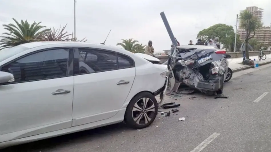 Alta velocidad + alcohol: desastre en la costa