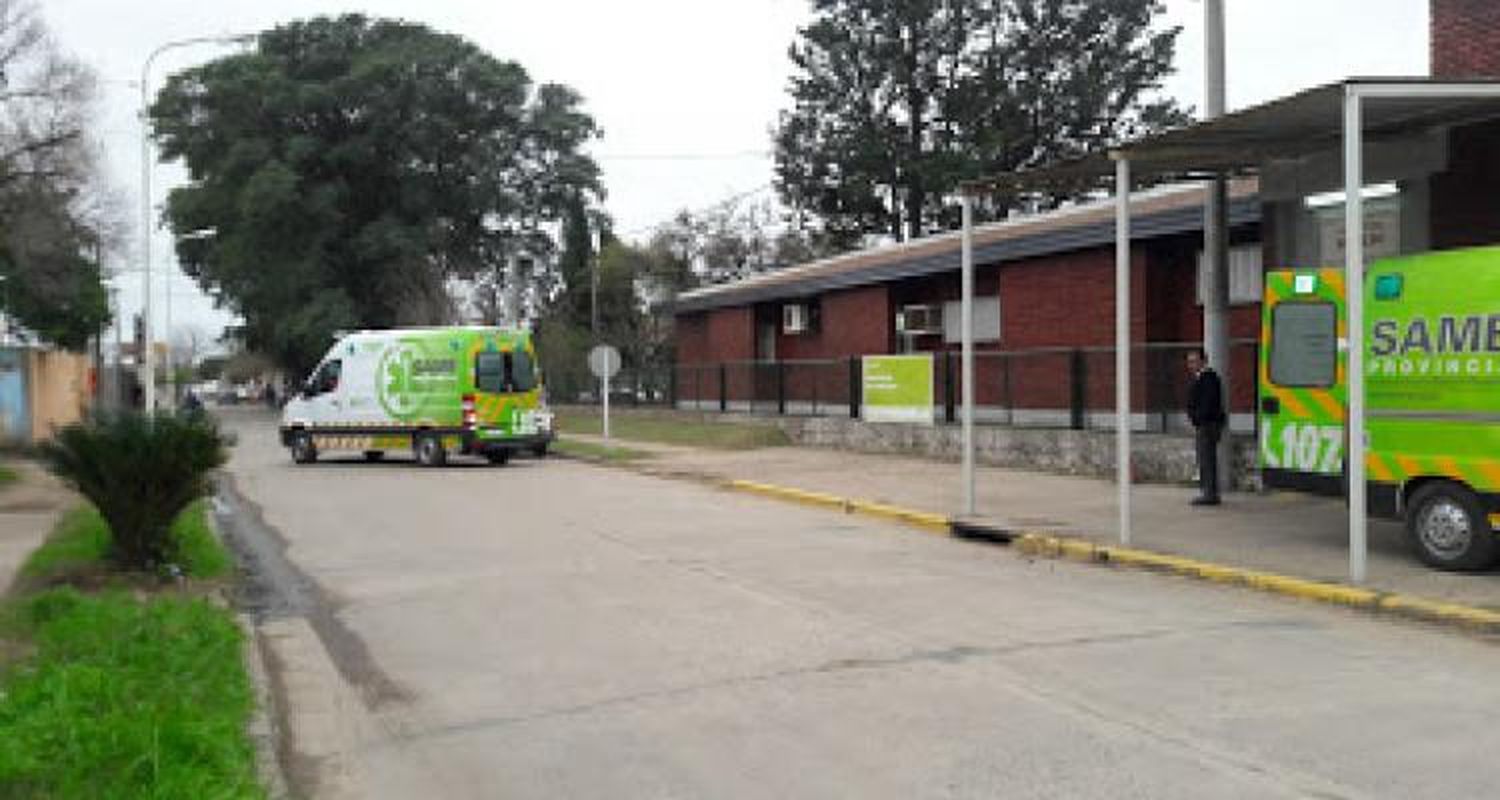 Con un balazo en la mejilla un joven fue trasladado al hospital