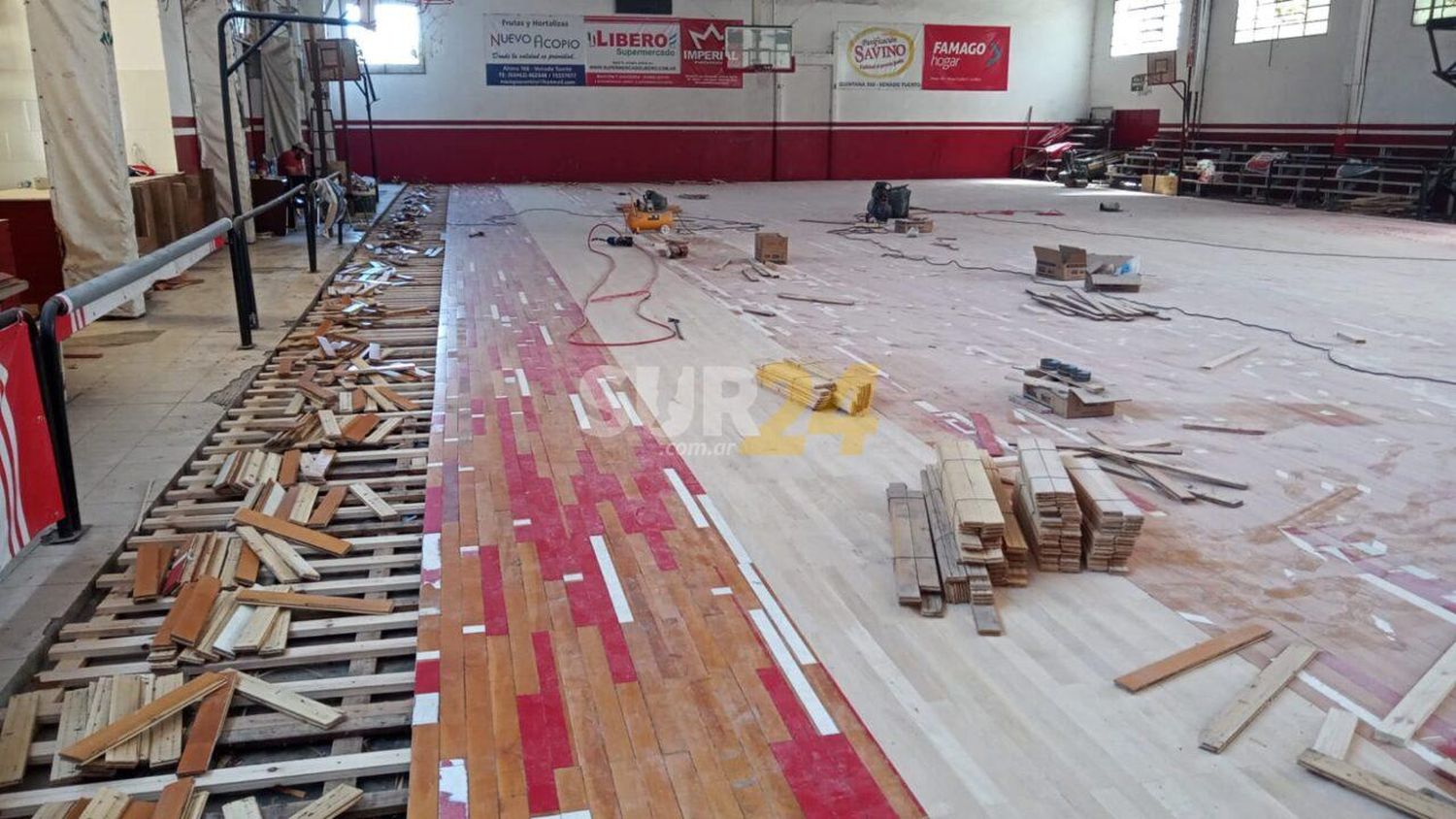 El Deportivo Atenas continúa con los trabajos para mejorar su cancha