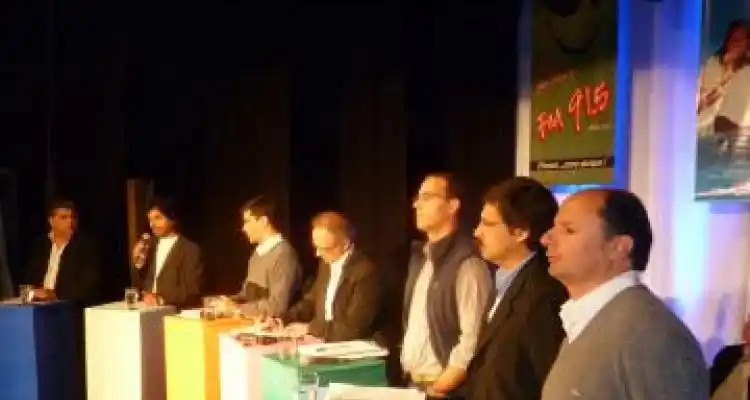Comenzó el debate de candidatos