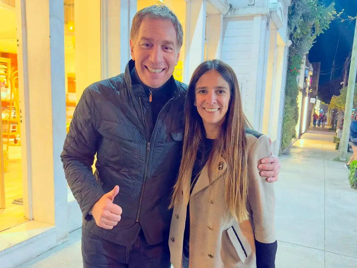 Diego Santilli junto a Eugenia Vallota