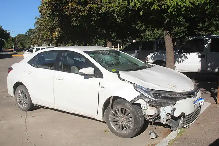 Un muerto en accidente, heridos y desmanes en el inicio del año