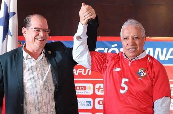 Por la situación económica a raíz del coronavirus, la Federación de Panamá despidió al Tolo Gallego