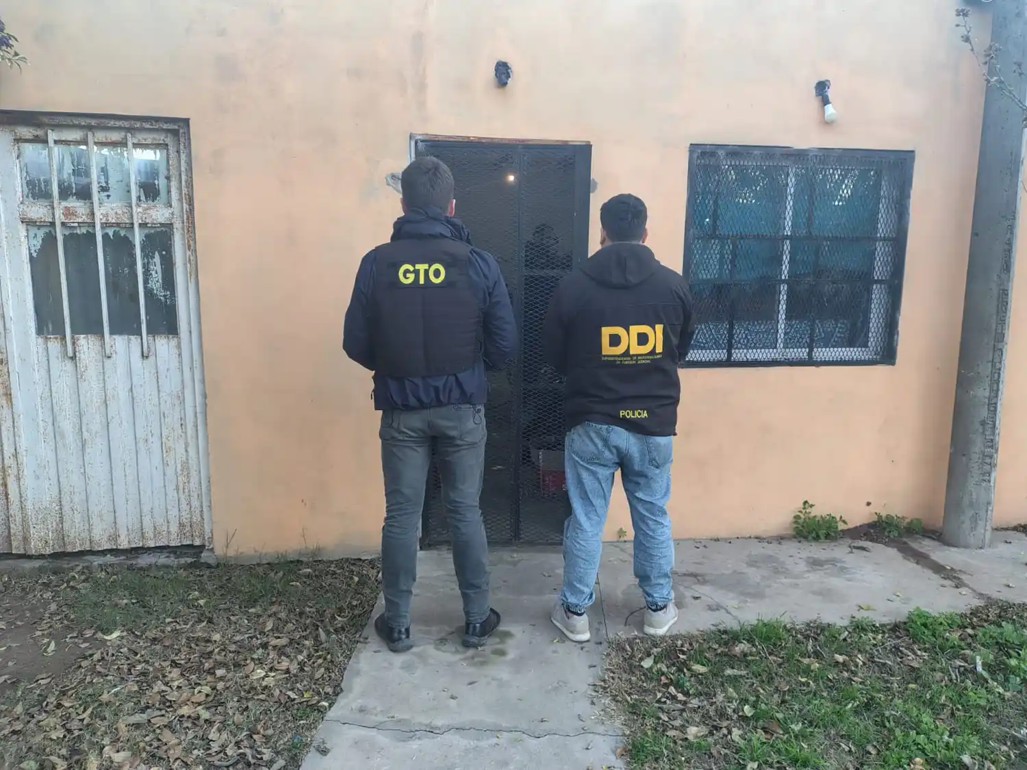 allanamiento auto robado ruffa 1100