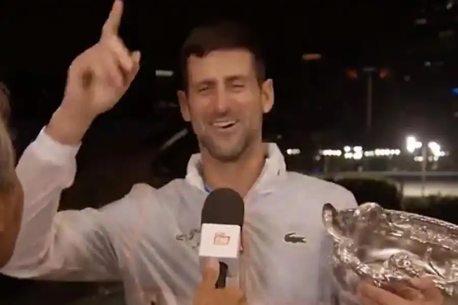 VIDEO | "Muchaaachoos": Djokovic entonó la canción argentina tras ganar Australia