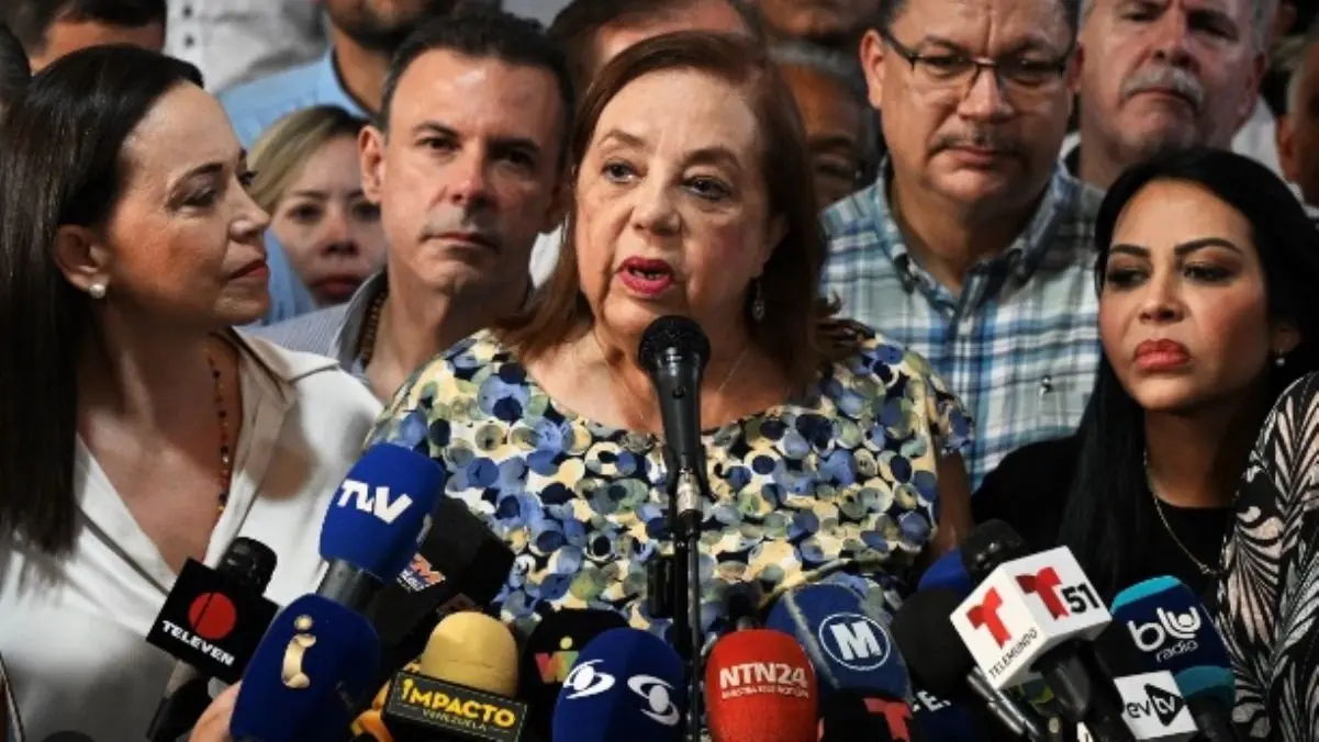 Según Vladimir Villegas: el CNE no permite la inscripción de Corina Yoris por una orden política «de arriba»