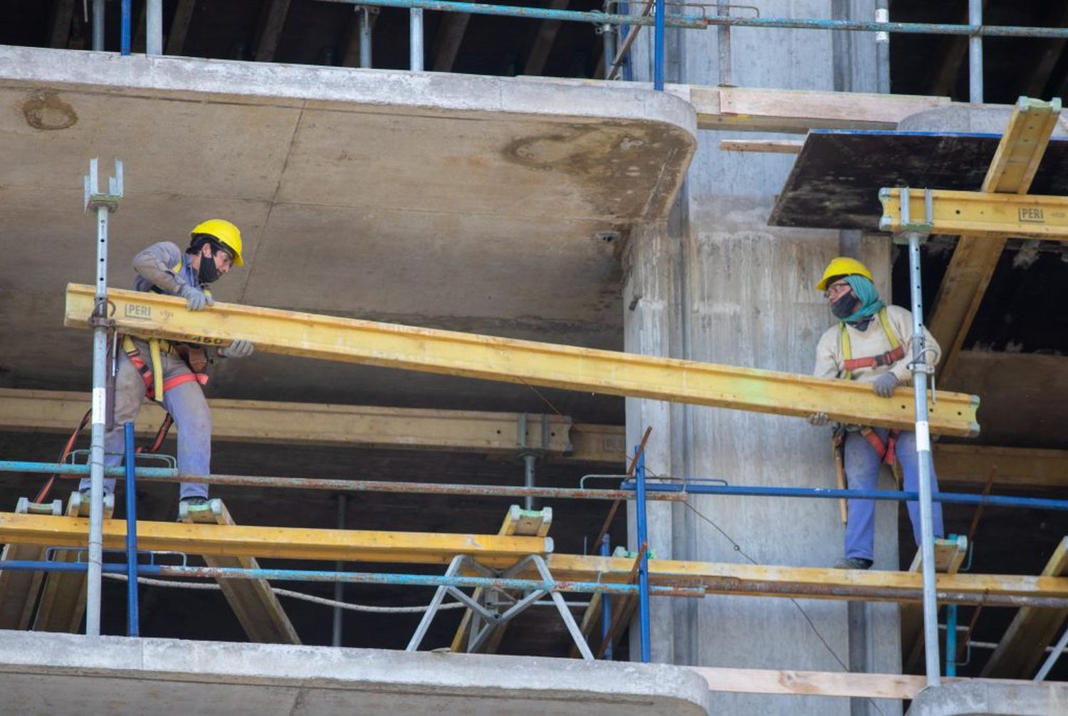 El costo de la construcción subió 42,3 por ciento y los materiales se dispararon