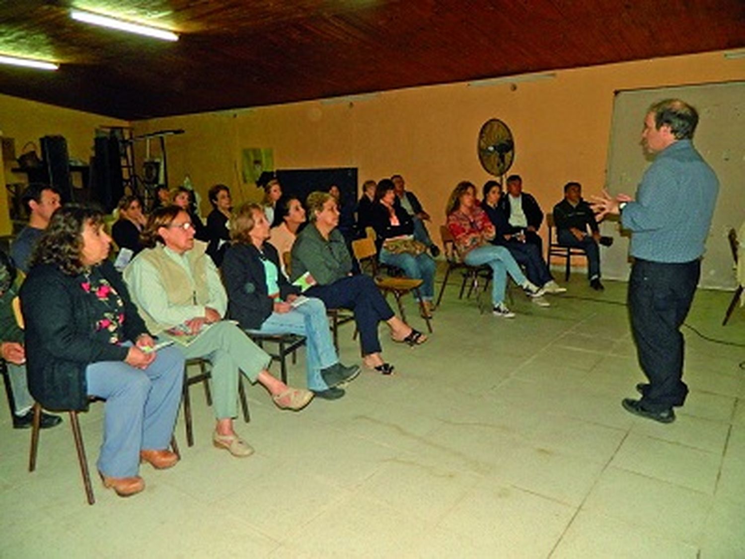 Asamblea de vecinos por el presupuesto