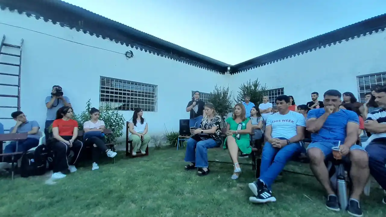 Institutos de Educación Superior de Entre Ríos denuncian recortes y alertan sobre una amenaza sin precedentes a la oferta académica