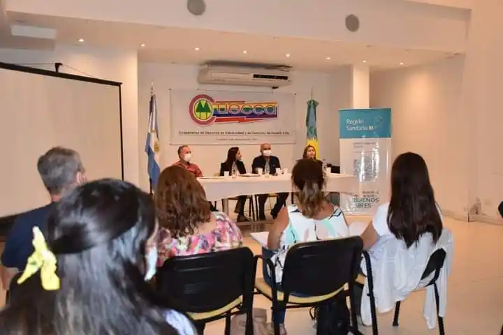 Jornada sobre abordaje integral de la diabetes en Castelli