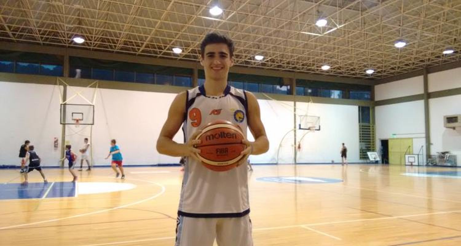 Simón Terre  en la selección  U17 de la ABZC