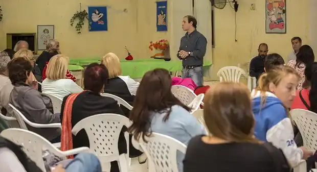 Los vecinos votaron por mejoras para la escuela 90 y para espacios verdes 