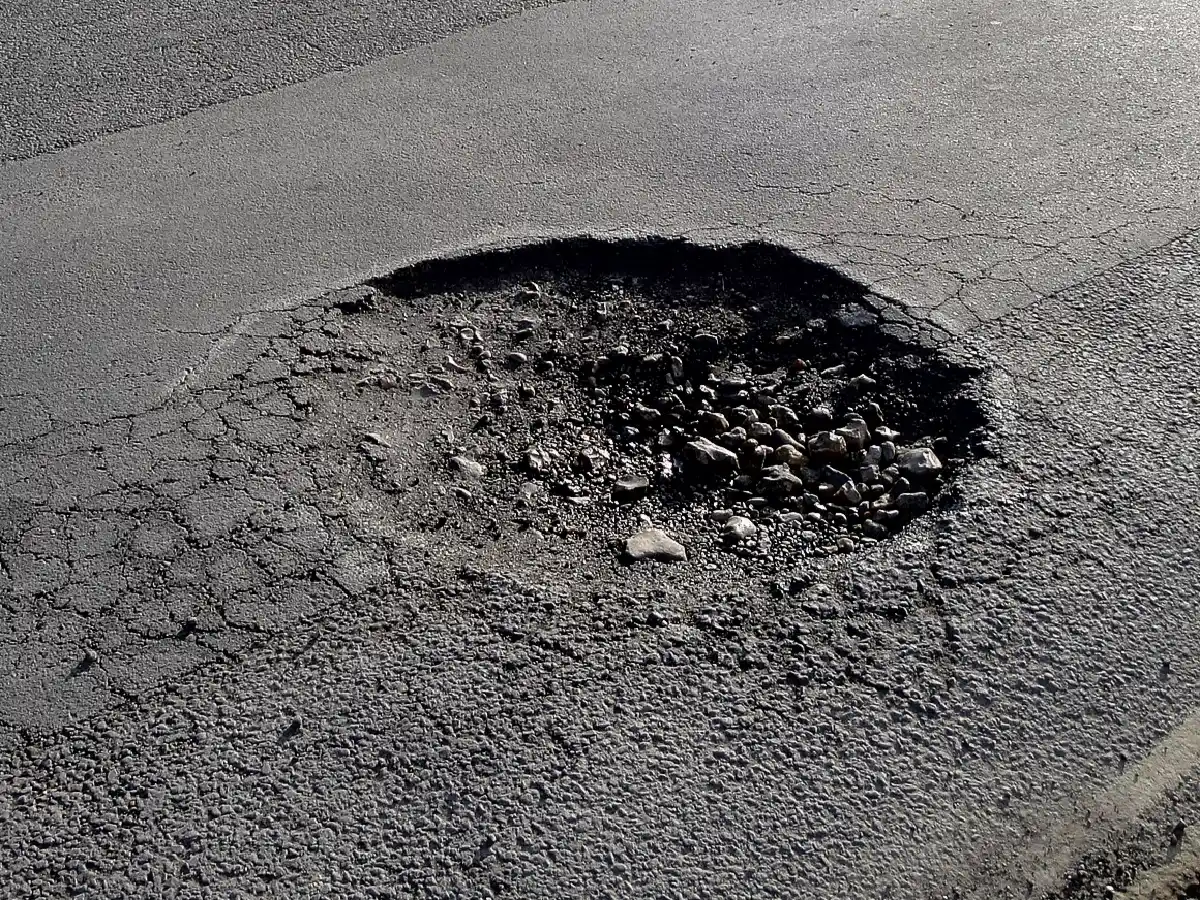 Excavaciones, baches y reparaciones