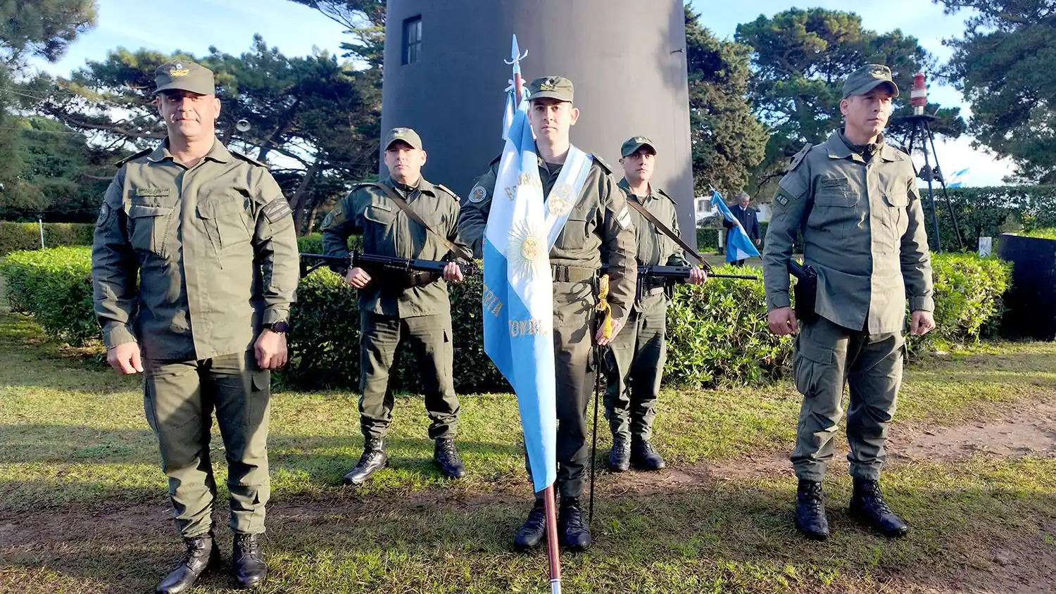 Armada. Se celebró el día en el Faro