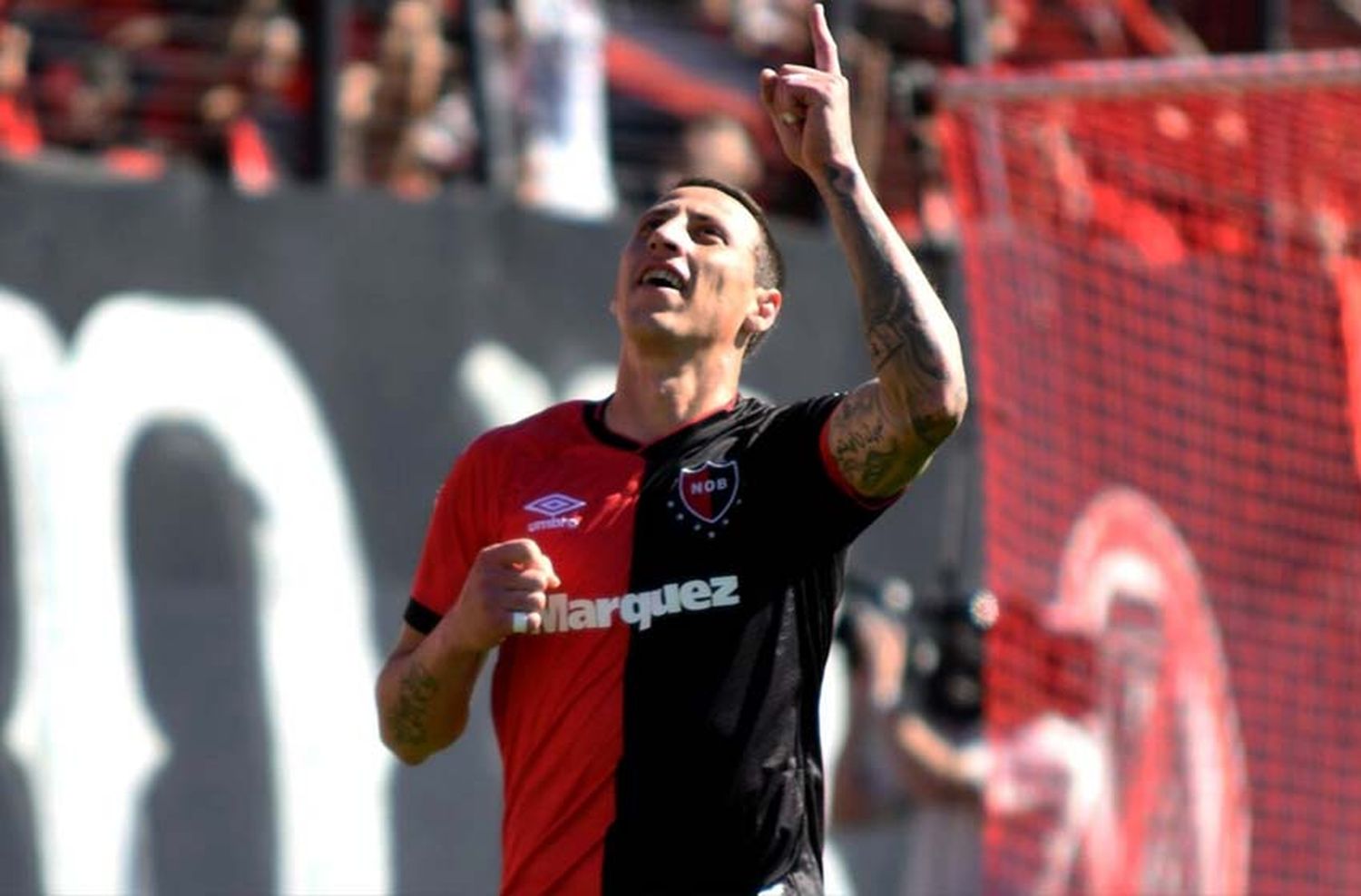 Vuelve al Parque: Newells oficializó el regreso de Cristian Lema