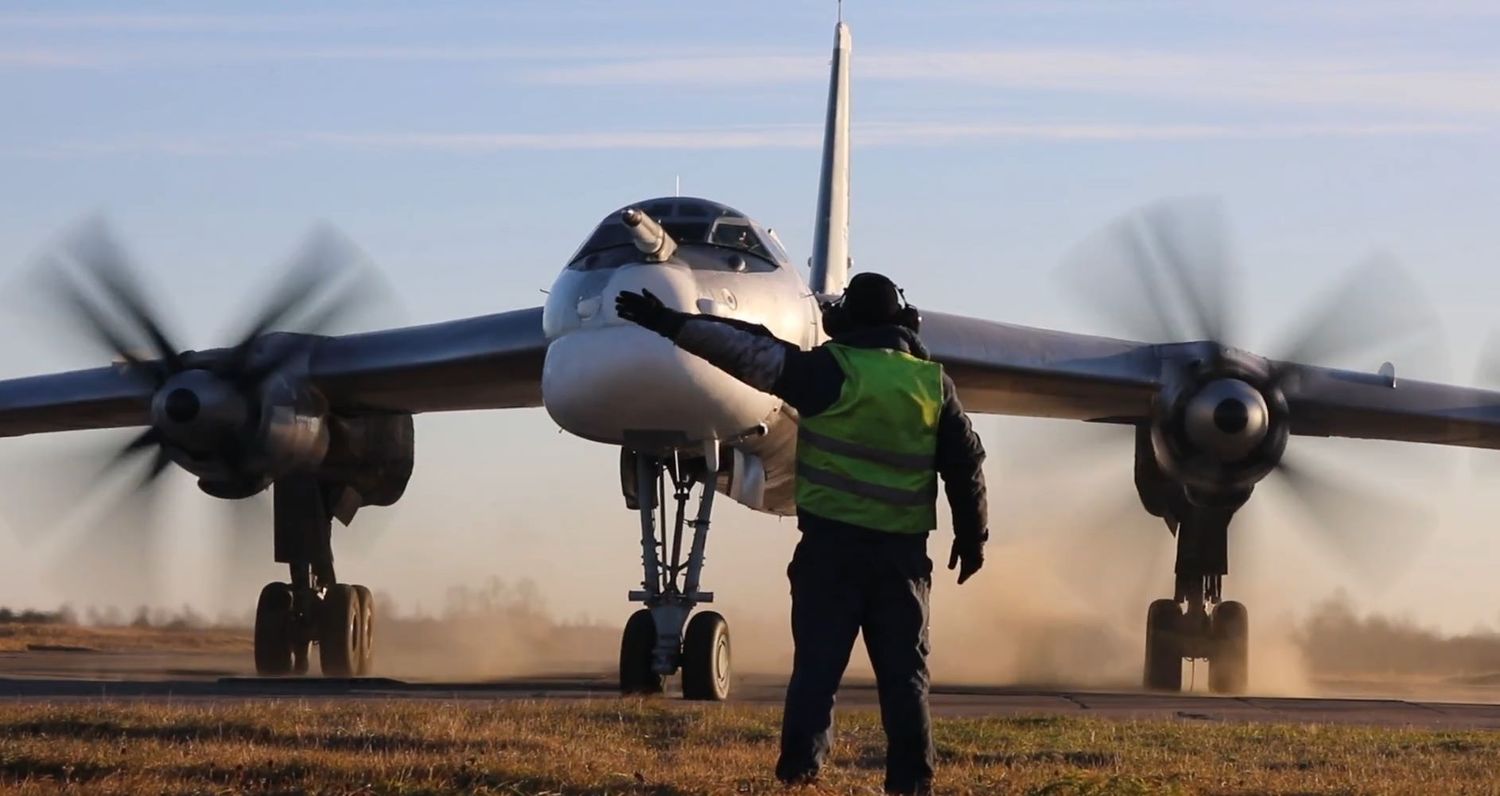 El Ministerio de Defensa ruso elogia las operaciones de su aviación de largo alcance