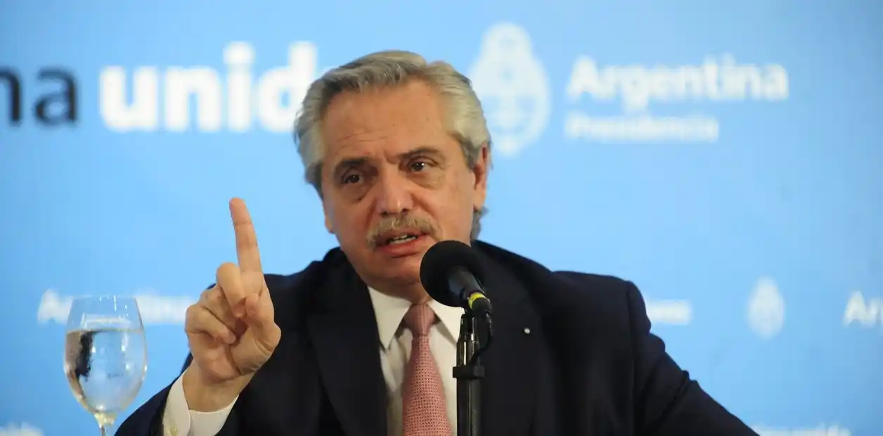 La advertencia del Presidente a quienes no cumplan las restricciones: "A mi, la rebelión no"