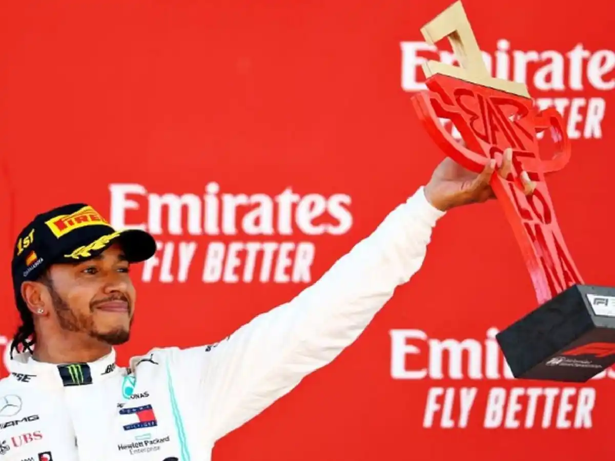 Hamilton voló en Barcelona