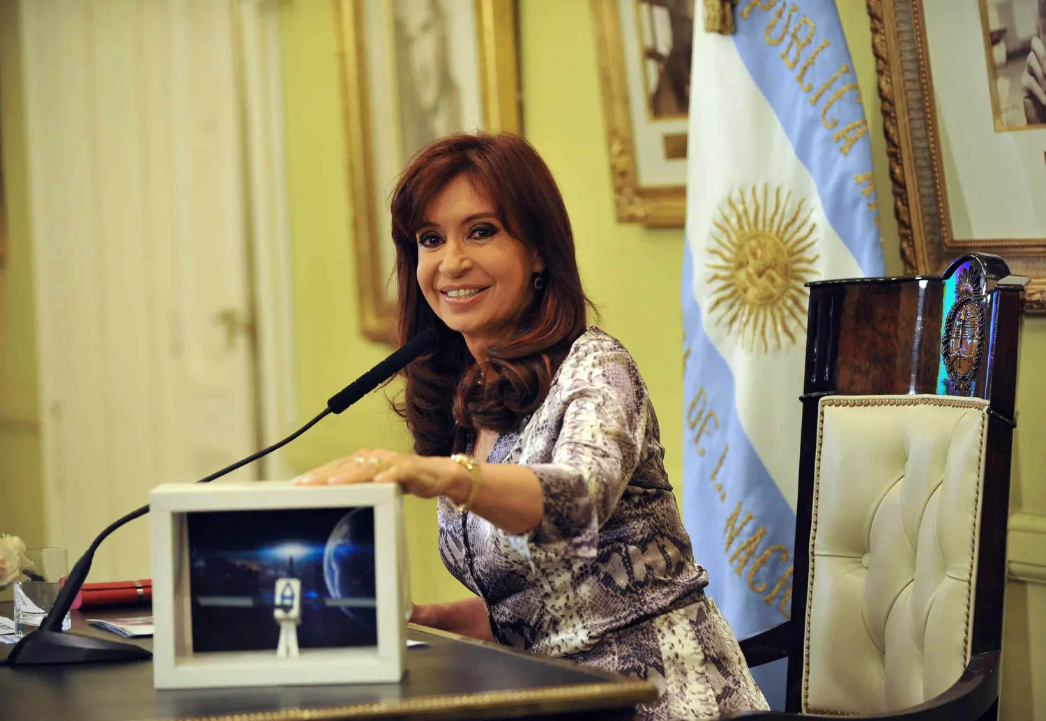 Por cadena nacional, Cristina habló del lanzamiento del ARSAT-1