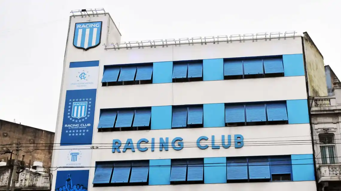 Allanan la sede de Racing por supuesto uso de “facturas truchas”