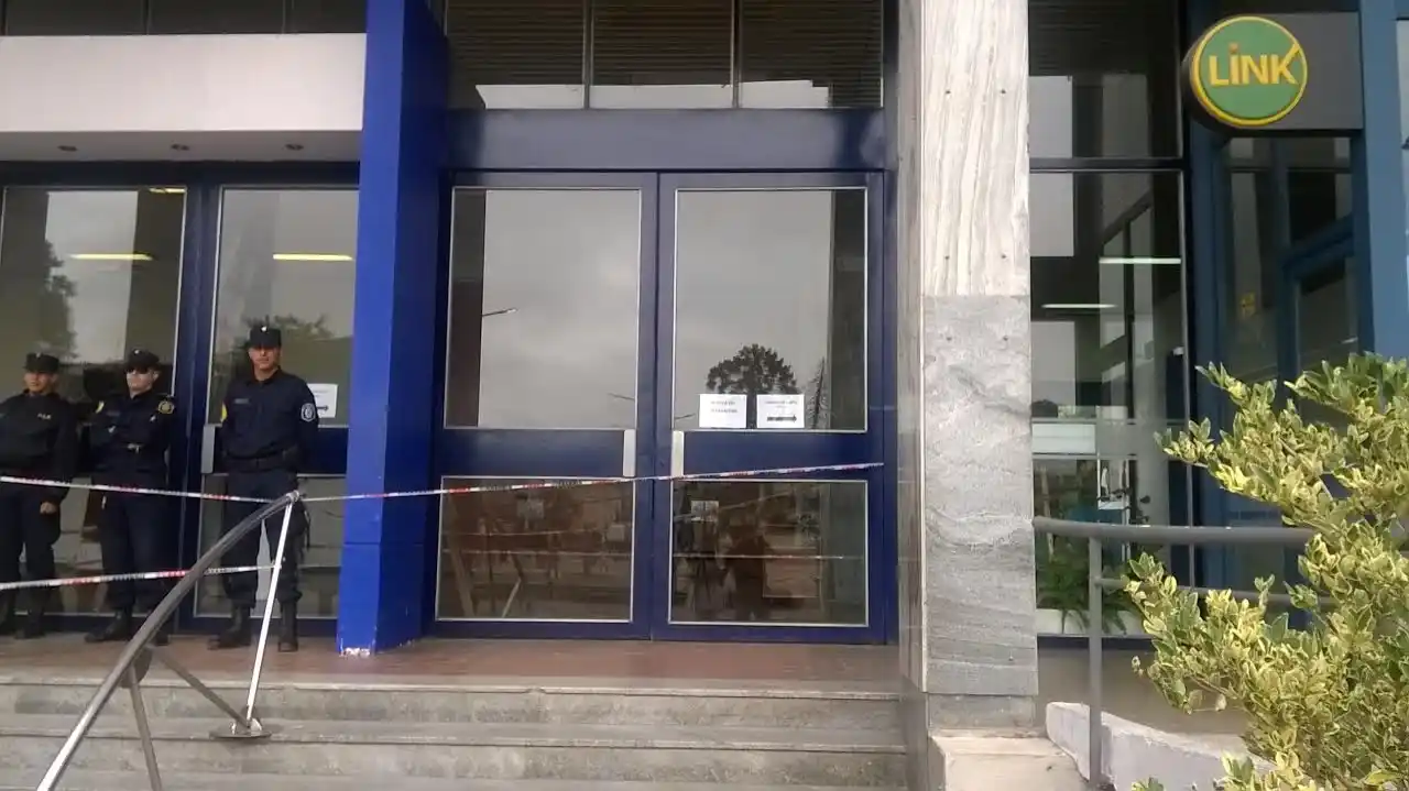 Agmer reclama libre acceso al edificio del CGE