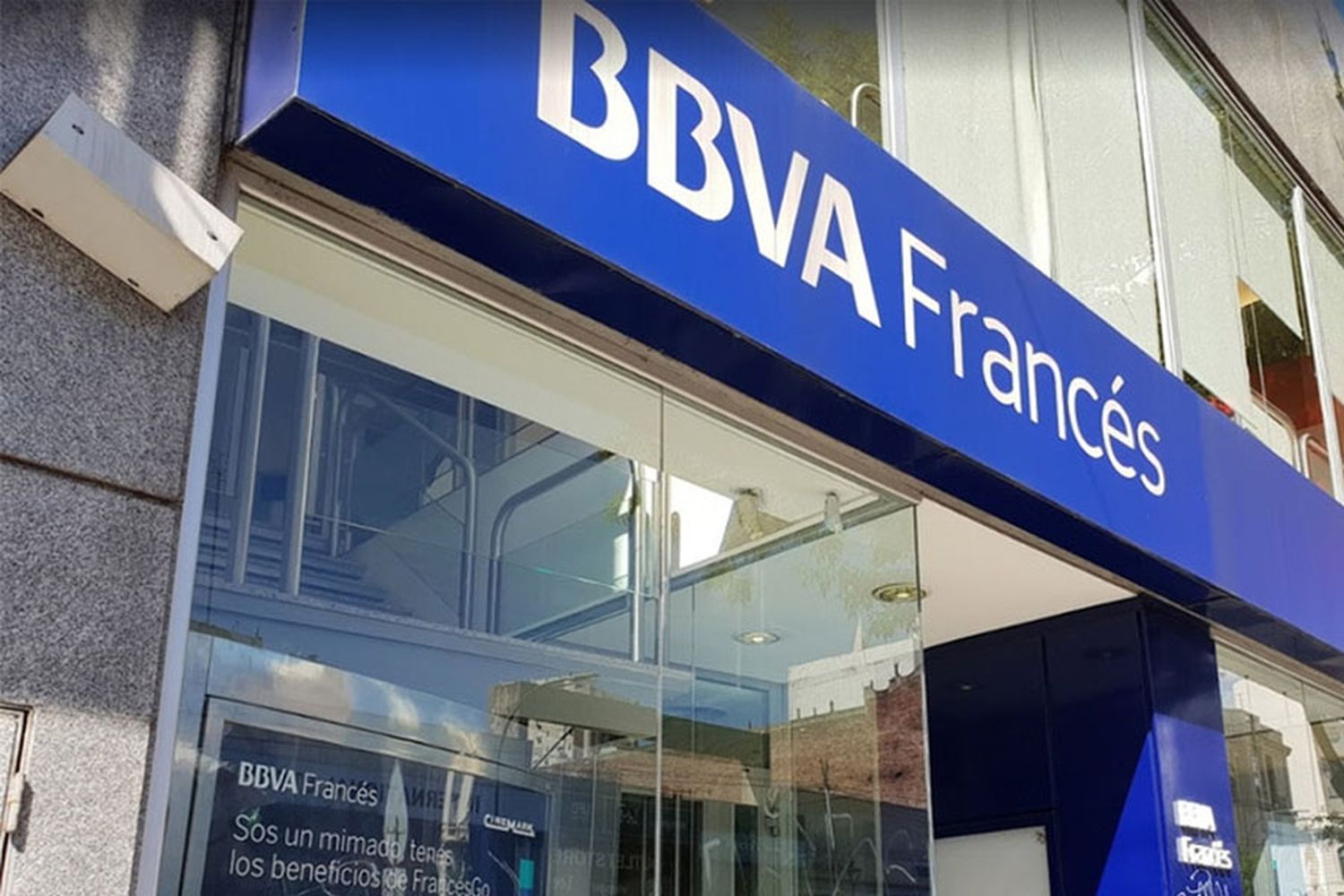 Ciberestafas: Por pedido de la Defensoría la Justicia falló a favor de un cliente del Francés