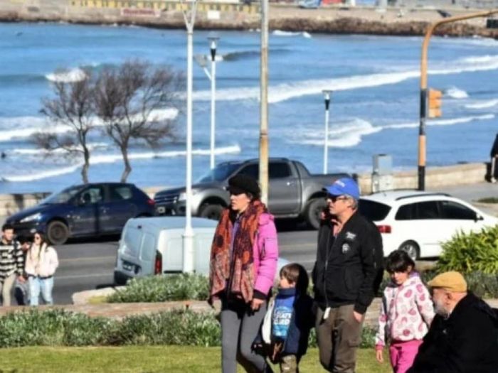 Más de un millón de turistas viajaron por todo el país y gastaron $256 mil millones