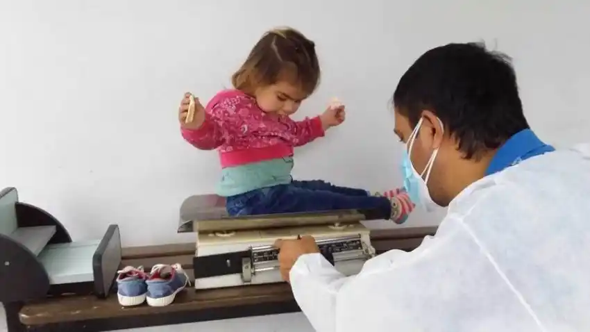 Fortalecen atención en poblaciones del interior