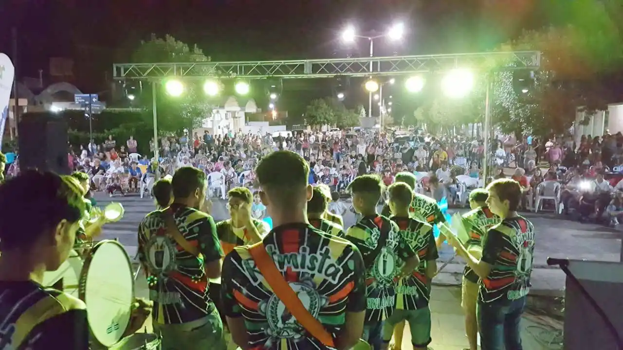 Plaza Encendida continúa  recorriendo ciudades entrerrianas 