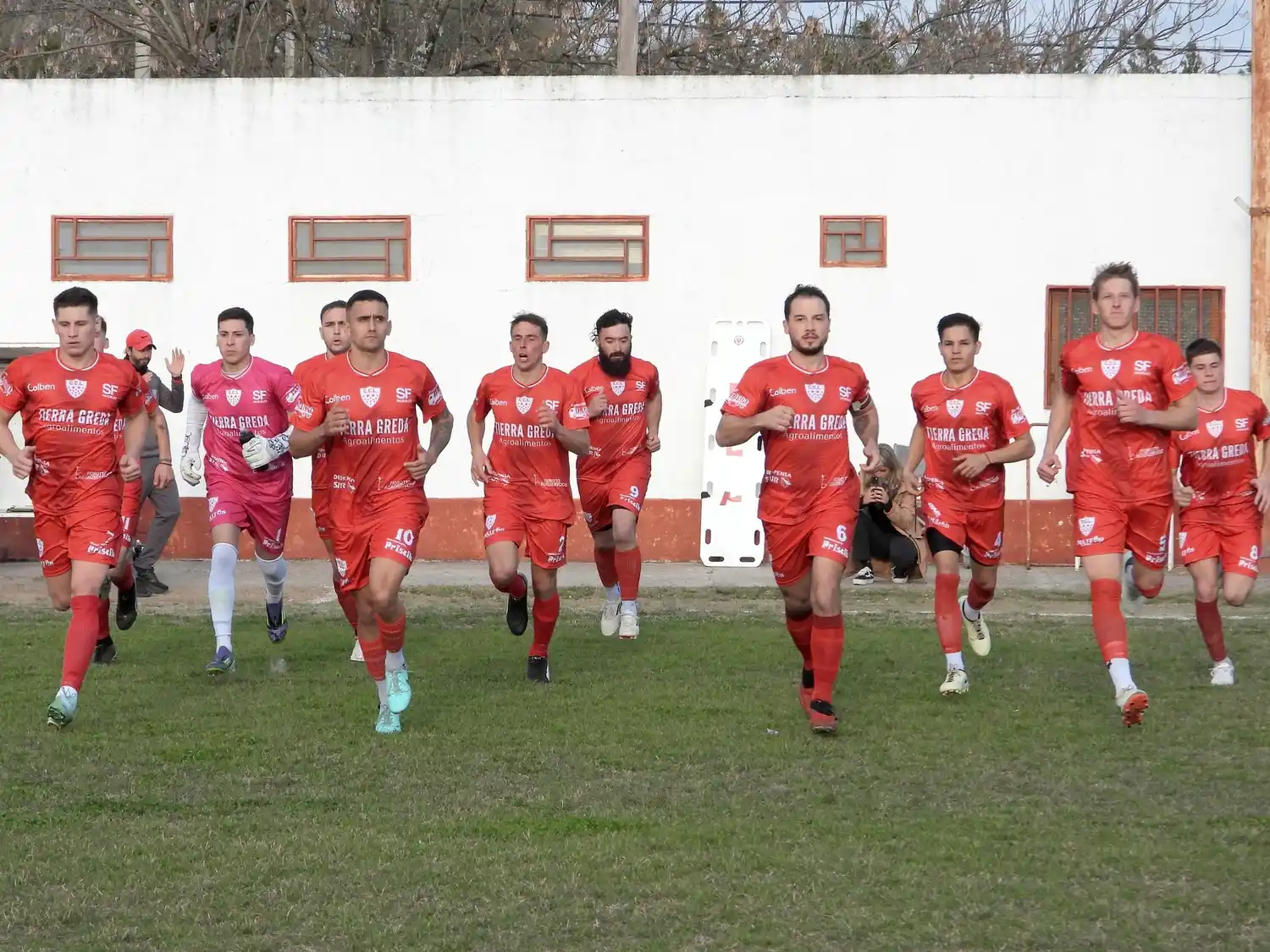 Central Larroque podría coronarse campeón del Torneo Apertura este fin de semana.