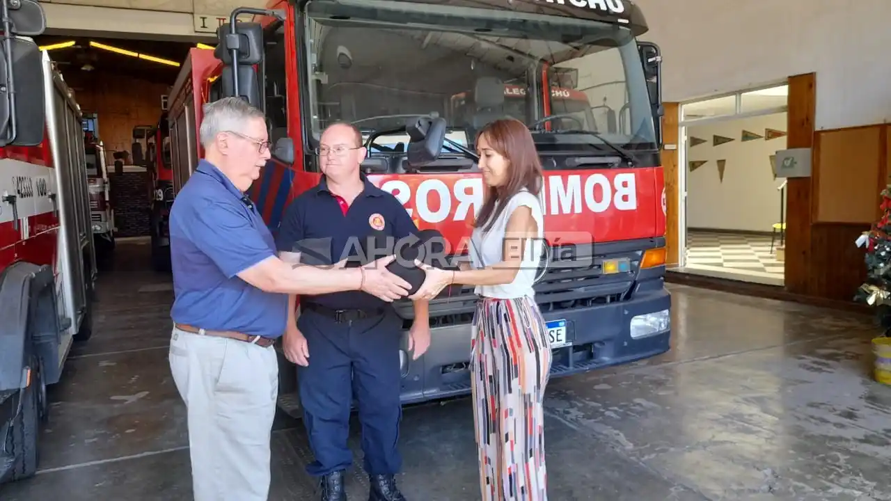 El cuartel de Bomberos de Gualeguaychú recibió un “Womanikin” para realizar capacitaciones de RCP