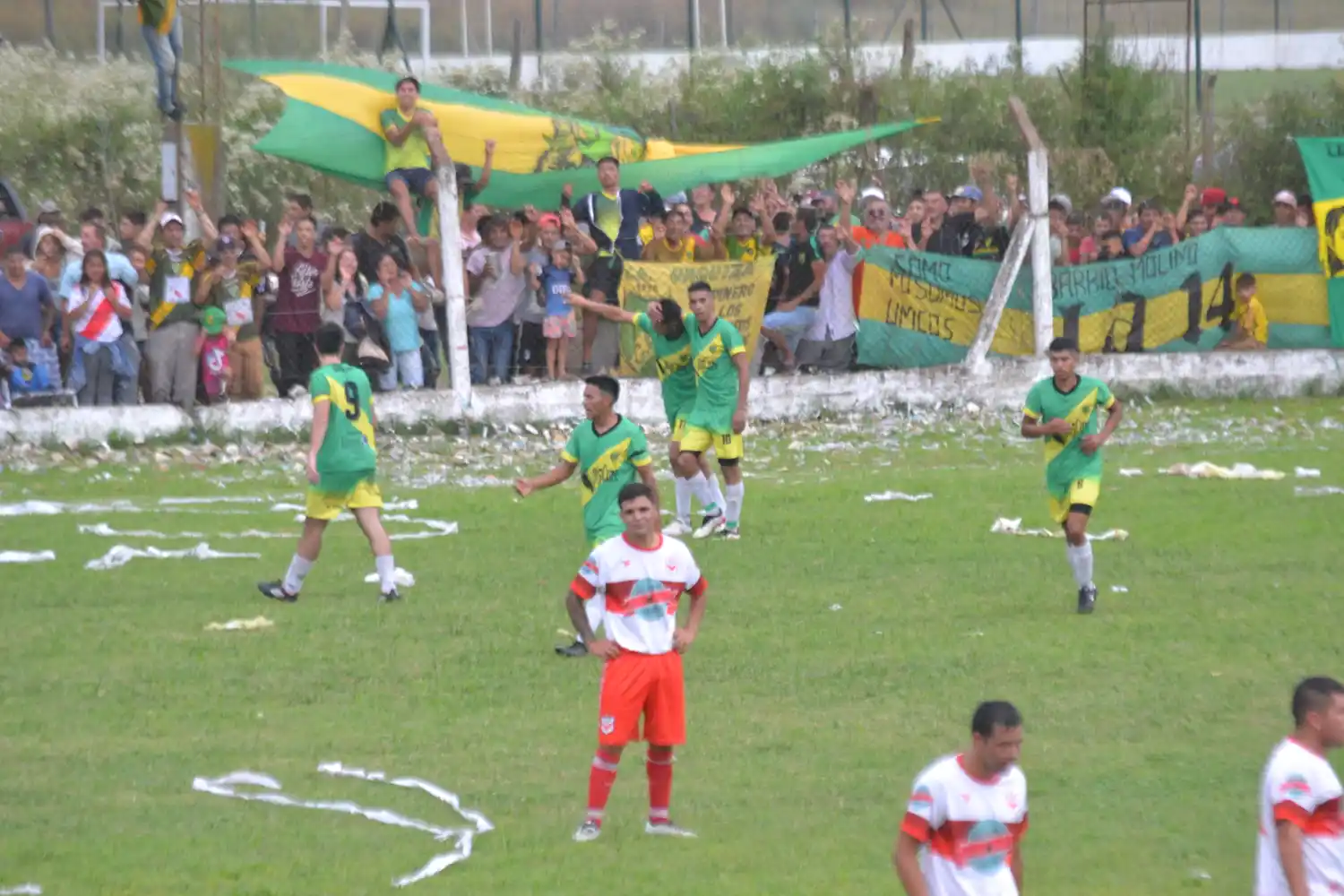 El CAU se quedó con otra edición del clásico del Cuarto Cuartel al golear 4-1 a Quilmes y clasificó a semifinales.