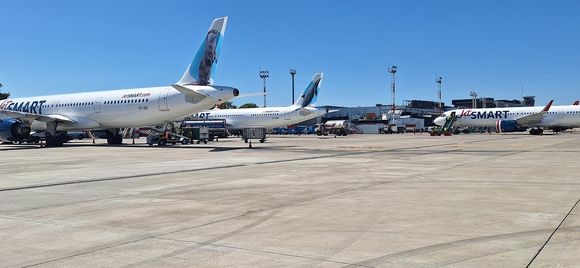 JetSMART cancela todos sus vuelos domésticos en Argentina durante el 10 de abril