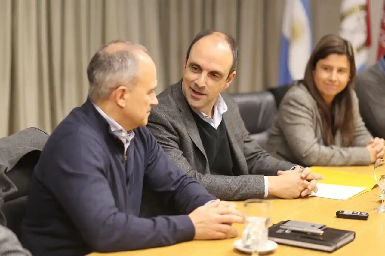 Más pavimento para el norte de la ciudad