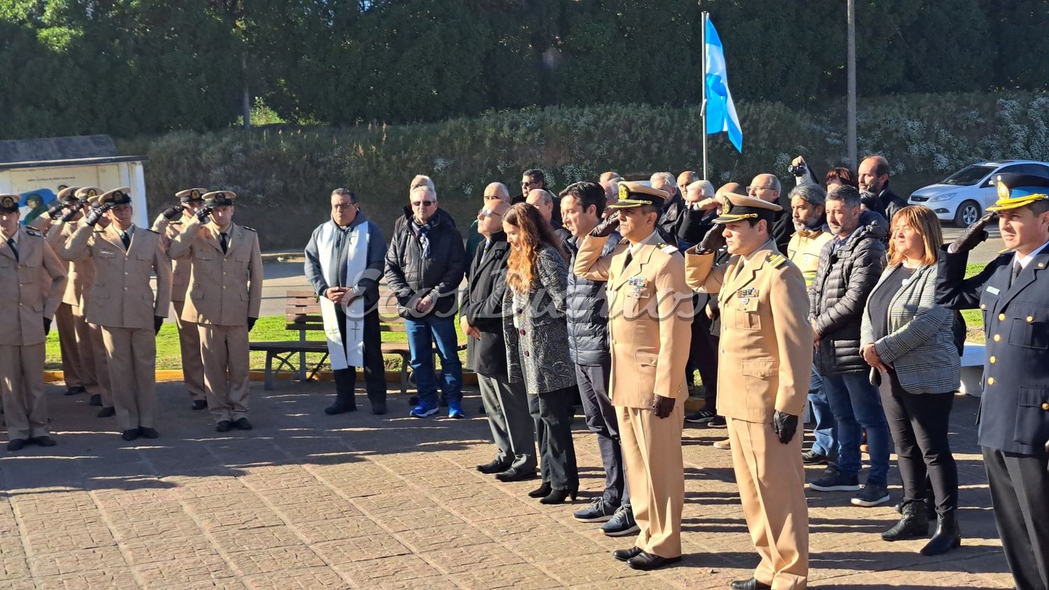 Autoridades presentes en el acto