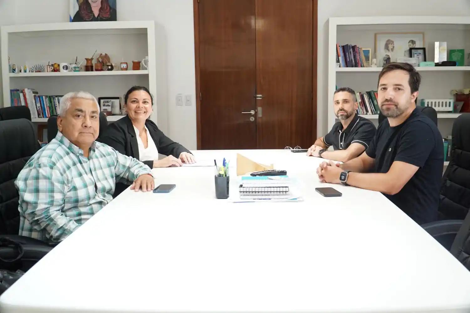 Salazar Vargas y Kreplak reunión