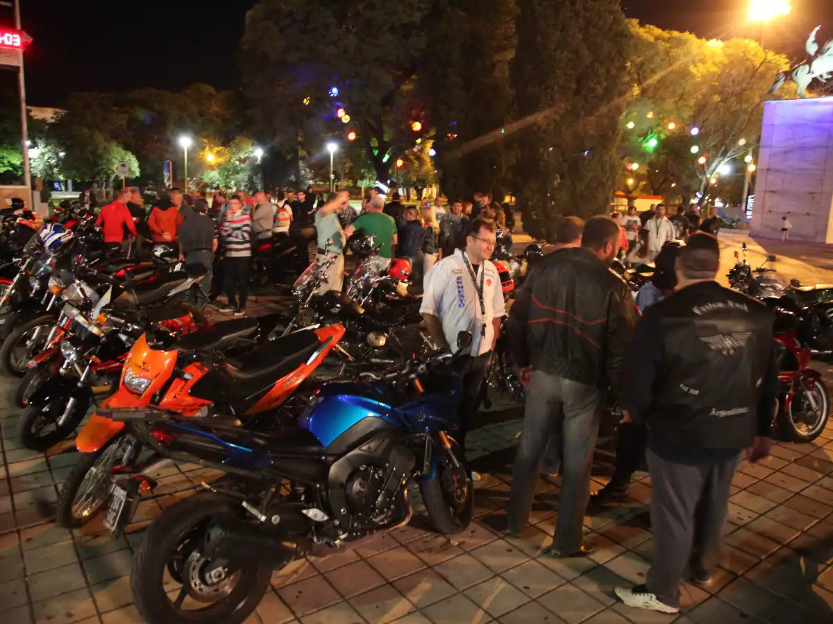 Marcharon motoqueros en San Francisco 