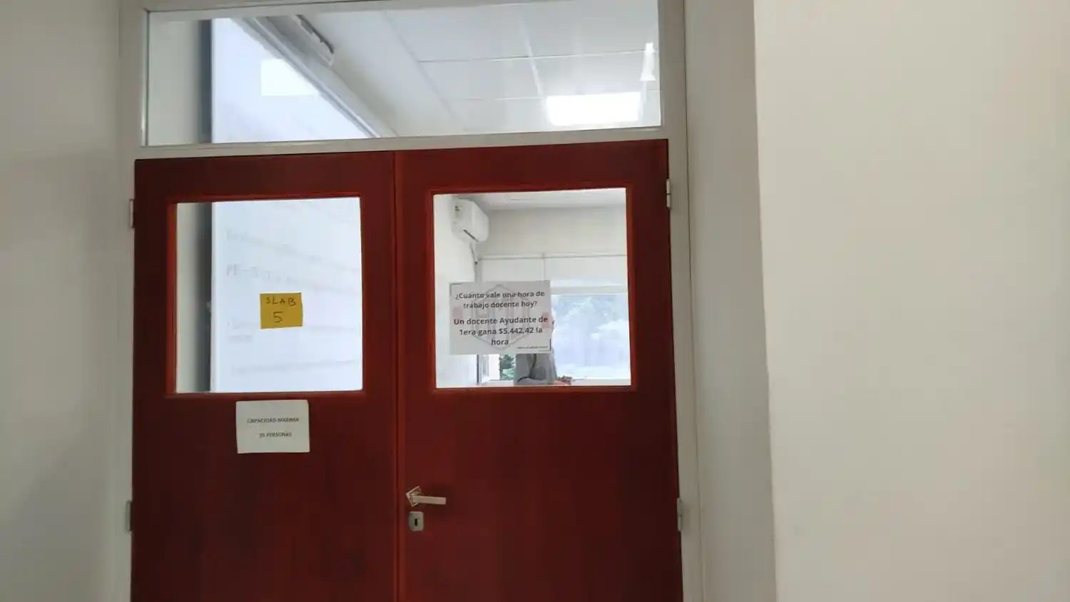 Campus La Universidad no se Apaga - 1