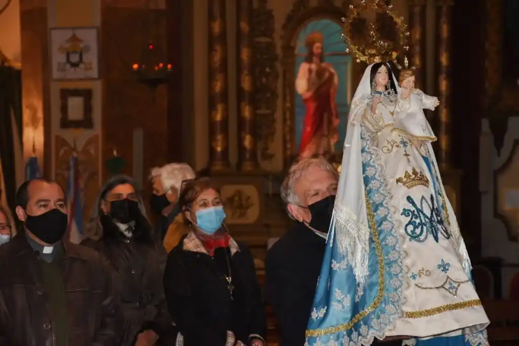 Victoria Celebra a su Patrona