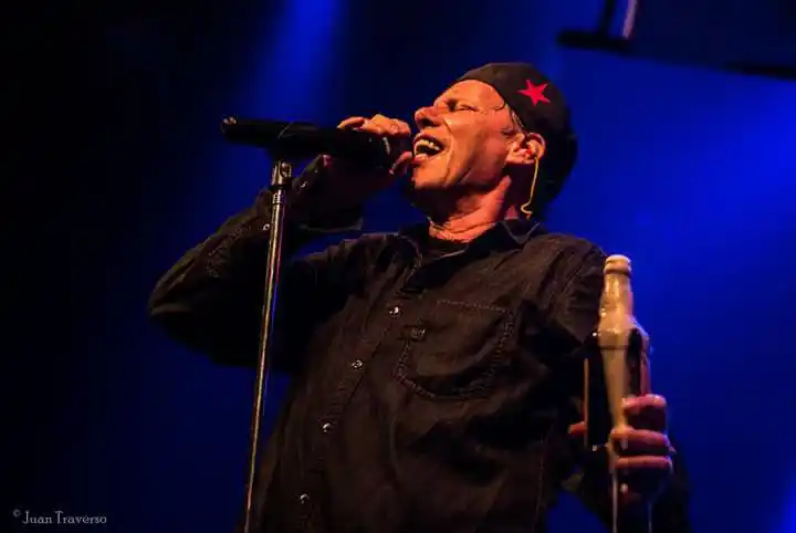 Un momento para la nostalgia a través del punk