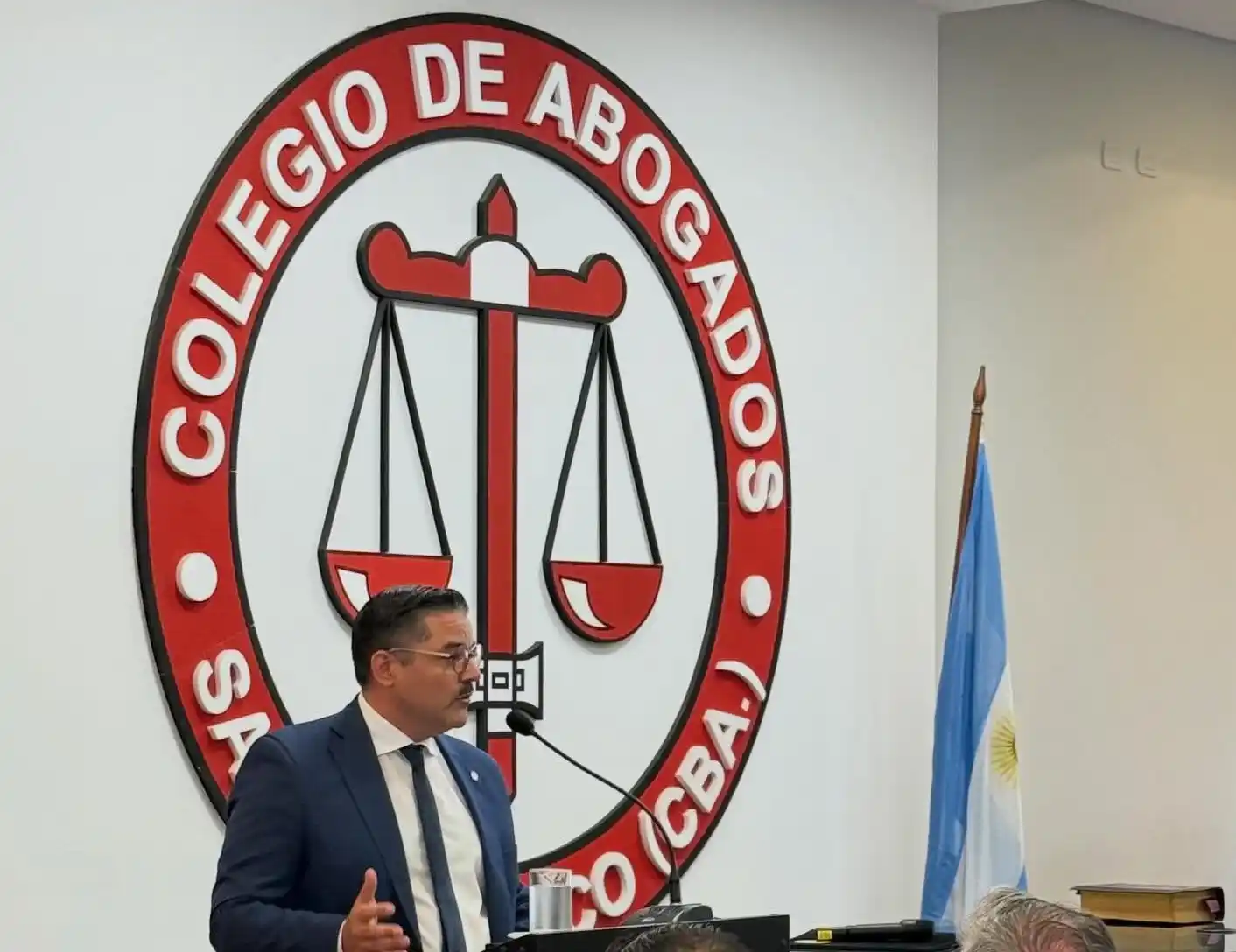 Cristian Godoy asumió al frente del Colegio de Abogados y planteó una gestión enfocada en la participación de los matriculados.